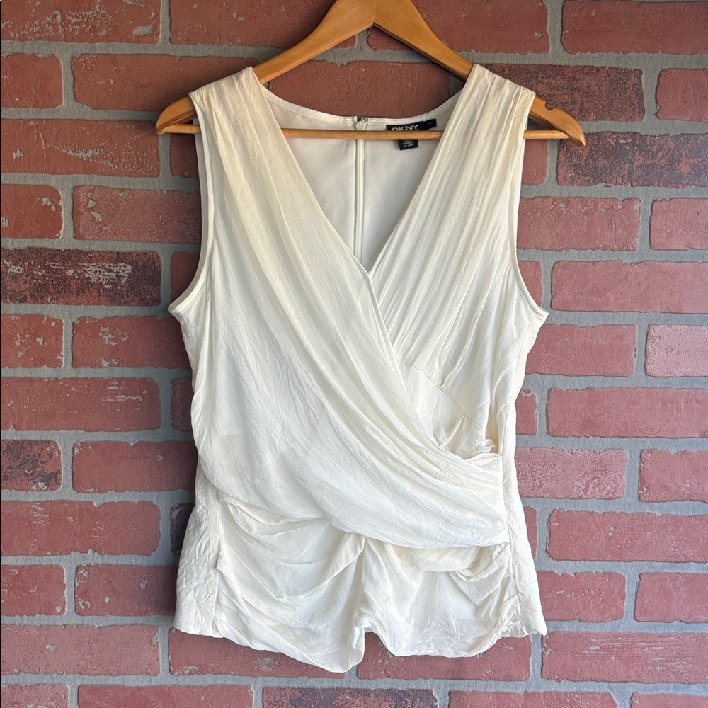 DKNY Silk Draped Faux Wrap Sleeveless Top EUC 12 - Picture 2 of 4
